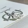 Anel Aberto Coração Laço de Diamante com Pérolas, Suave e Doce, Design Exclusivo de Nicho, Anel Empilhável para Mulheres
