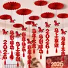 Decoração de Personagem para Bênção de Ano Novo de 2026, Enfeites Pendurados, Decorações do Ano do Cavalo, Flores de Leque do Festival da Primavera, Atmosfera para Cenas Comerciais, Decorações de Ano Novo
