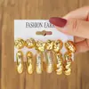 Amazon Cross-Border Conjunto de Brincos CCB e Tarraxas Brincos de Argola Populares Tendência em Formato de Coração com Letra C e Diamantes de Garras Joias de Nicho