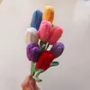 Ramo de Tulipán Cerrado de Lana Tejido a Mano Transfronterizo Venta al por Mayor Flor Simulada Flor de Lana de Tulipán Cerrado Tejida a Crochet