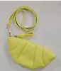 Venta Caliente Transfronteriza Diseño de Nicho Mini Bolso Croissant Dumpling Popular en Ins Retro Exquisito Lanyard de Mano Billetera para Monedas