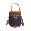 Comercio Exterior Transfronterizo 2025 Nueva Moda Mezclilla Costuras de Color Contrastante Bolso Satchel Tipo Cubo Trendy Simple Bandolera para Mujer