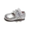 Novos Sapatos de Couro com Renda para Crianças Outono 2026 para Meninas, Mocassins Doces para Meninas Jovens, Sapatos Individuais com Solado Macio