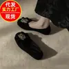 Novos Sapatos Femininos de Camurça Preta Baixos de Corte Único para a Primavera/Outono de 2026 Moda Borboleta com Strass Laço Solado Macio Slip-ons Sapatos da Moda