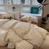 Estilo Japonés Inspirado en Fuji Estudiante Temporada Lavable Borde de Concha Rayado Cuadros Conjunto de Tres Piezas Conjunto de Cuatro Piezas Sábana Funda Nórdica Juego de Cama
