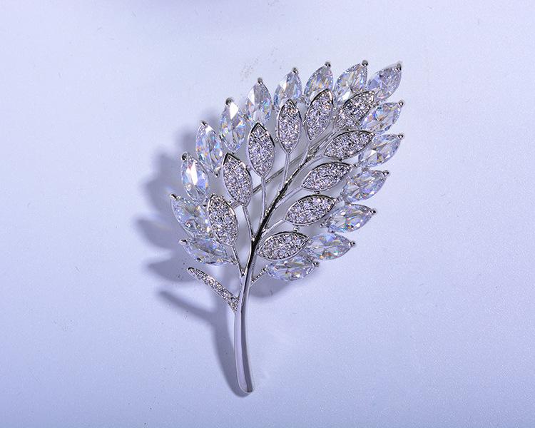 胸花