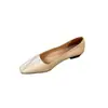 Versión de piel~Zapatos Mary Jane de punta cuadrada francesa para mujer, nuevo modelo 2026, sin cordones, zapatos cómodos y versátiles para mujer