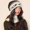Gorro de Punto Holgado Jacquard Diseño Retro Americano Estilo Perezoso de Invierno Cálido para Cabeza Grande Protección para los Oídos Gorro Cálido para el Frío