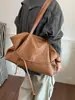 Bolsa Tote de Couro Macio Simples Retrô para Comércio Exterior Feminina Outono Grande Capacidade Maillard Uso Diário Ombro Único Sob o Braço