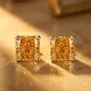 Brincos Dourados de Diamante Super Brilhantes em Formato de Flor de Gelo Princesa com Design de Cubo de Açúcar de Diamante de Alto Carbono para Mulheres, Cravejados com Joias de Orelha de Diamante Rosa