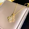 Colar de Zircônia Exquisita Micro-incrustada Versátil de Luxo Leve Europeu e Americano para Mulheres Corrente de Clavícula Simples Tendência Ins Celebridade da Internet Acessórios