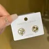 Pendientes Ins con Tachuelas de Diamante, Suaves y Amorosos para Mujer, Lujo Ligero con un Toque de Alta Gama, Aguja de Plata S925, Diseño de Nicho, Pendientes Elegantes