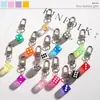 Chaveiro Criativo de Dados Pingente para Bolsa Presente Decorativo Multicor Pingente para Bolsa de Casal Caneta Pendurada Joia Chave do Carro Mochila Escolar