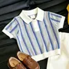 Roupas infantis estilo coreano 2026 novidades de verão: shorts casuais de tricô com gola polo listrada estilo universitário para meninos e meninas