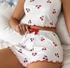 Traje de dos piezas con estampado de fresas de amor transfronterizo europeo y americano con tirantes y shorts para mujer Conjunto de dos piezas Dulce y Lindo
