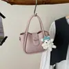 Bolso Cruzado Texturizado de Lujo Nuevo Primavera/Verano 2026, Exquisito y Elegante, Bolso de Mano de Alto Valor para Viajes Diarios de Nicho