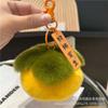 Llavero colgante de coche con forma de caqui pequeño de piel de conejo Rex de imitación, bola de peluche súper linda, adorno para bolso escolar, entrega de una sola pieza