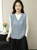 2026 Novo Colete Cardigan de Tricô Vazado com Decote V para Primavera e Outono para Mulheres, Peça de Roupa Externa Solta Versátil Sem Mangas