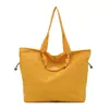 Bolso bandolera para debajo del brazo 2026 Otoño Nuevo Estilo Bolso Sensación de Alta Gama Gran Capacidad Sencillo para el Trabajo Color Sólido Bolso Tote de Moda