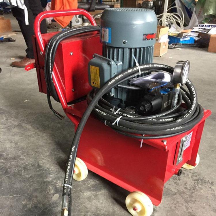 电动液压铆接钳 (6)