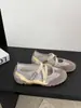 Novos Sapatos Mary Jane Versáteis Femininos Velcro Sapatos de Treino Alemães Sapatos Baixos Únicos Modernos Retrô 2026 Esportivos Casuais Nenhum