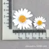 Accesorios para el Cabello DIY Broche de Pegamento Cremoso Dentado Parche de Cabeza Pequeño de Margarita Acrílica Pegamento DIY Accesorios para Funda de Teléfono