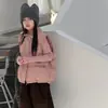 Chaleco de Algodón a Rayas Tridimensionales Estilo Coreano con Cuello Alto para Niñas Moda Otoño/Invierno 2026 Dulce Petite con Cinta Chaleco de Algodón Transfronterizo
