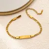 Pulsera curva de acero inoxidable lisa para parejas, muy vendida en Europa y América, se puede grabar, regalo de cumpleaños, pulsera personalizada con logo láser