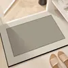 Alfombra de baño moderna simple de barro de diatomeas suave para el suelo, alfombra de puerta de baño de secado rápido antideslizante, alfombra de puerta absorbente para inodoro