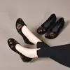 Novos Sapatos Femininos para a Temporada de Primavera, Comércio Exterior Transfronteiriço, Bico Redondo, Salto Baixo, Salto Bloco, Solado de Borracha, Slip-On, Bordado, Estilo Coreano, para Mães
