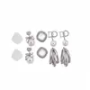 Pendientes Redondos de Perla con Diamantes y Tachuelas Plateadas, Lujo Ligero, Moda de Alta Gama, Diseño Elegante y Único, Joyería de Oreja Exquisita de Nicho
