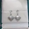 Joyas hechas a mano DIY aretes de perlas, postes de aretes vacíos, aretes vintage de encaje con forma de abanico y concha natural al por mayor