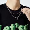 Collar de acero de titanio con estrella en blanco y negro para hombre, diseño de nicho, de alta gama, de doble capa, estilo frío apilado, accesible, de lujo, con cadena de clavícula.