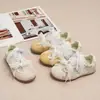 Sapatos Femininos 2026 Primavera/Outono Novos Confortáveis Respiráveis Tênis Esportivos Crianças Cadarço Sapatos de Treino Alemães Crianças de Tamanho Médio e Grande Sapatos Forrest Gump