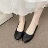 Sapatos Brancos com Estampa de Grou para Mulheres, Sola Grossa, Novo Estilo de Verão 2026, Couro Macio, Sola Macia Confortável, Não Cansativos para Mães de Meia-Idade