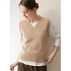 Suéter de cachemira chaleco sin mangas estilo grueso para mujer cuello en V chaleco de punto otoño e invierno versión holgada cachemira en capas hombrera