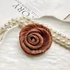 4,5cm Rosa de Seda Brilhante com Borda Enrolada Estilo Retrô Acessórios DIY Presilha Broche Roupas Sapatos Chapéus Enfeites de Flor Atacado