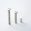 Los fabricantes suministran todo tipo de tornillos de cabeza cuadrada no estándar, tornillos de cabeza cuadrada hembra, tornillos de carruaje hembra