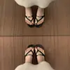 Chanclas Metálicas Retro con Hebilla para Mujer, Nuevas Sandalias Romanas de Playa Primavera/Verano 2026