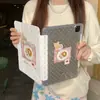 Funda para tableta iPad 10ª/11ª generación, diseño lindo Plegable en Y con ranura para lápiz, mini 7, Café Pan Oso Pequeño
