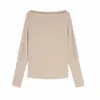 Nova coleção de outono: uma camiseta estilosa, de design nichado e elegante, de manga longa e um ombro só, com mangas bufantes, corte justo e uma silhueta que valoriza o corpo, tornando-a uma blusa versátil para mulheres