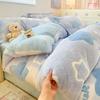Conjunto de 4 Peças de Veludo Leite Floco de Neve de Inverno Desenho Animado Capa de Colcha de Veludo Grossa Conjunto de 3 Peças Quente para Cama de Dormitório Venda por Atacado