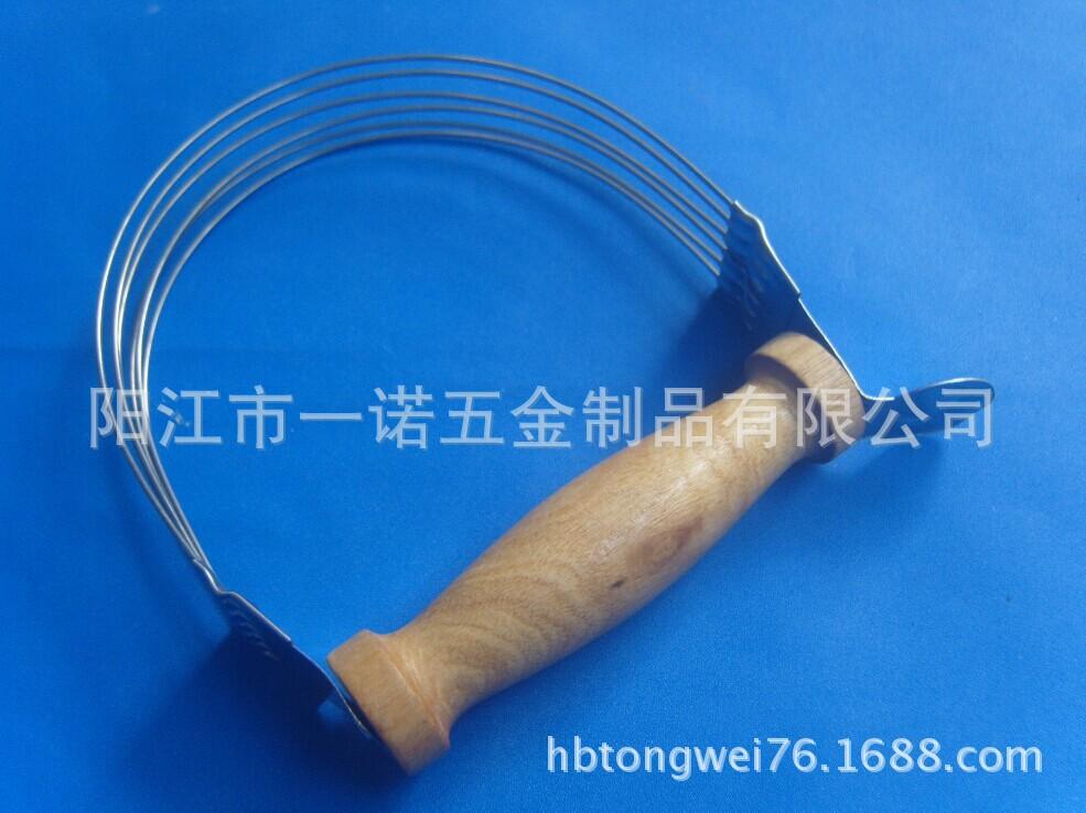打蛋器SDC15606尺寸13X10.2cm,线直径1.0M