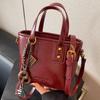 Bolso Pequeño Retro de Alta Gama para Mujer 2025 Nuevo Primavera y Verano Versátil Bolso Cruzado Moderno Super Popular Bolso Satchel Bolso Bucket