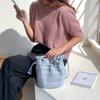 Bolso Fruncido con Cordón Diseño Nicho Coreano Nuevo Bolso Balde de Cuero Suave para Mujer de Alta Gama Exquisito Bolso de Hombro Sobaco