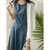 Vestido regata de lã, vestido elegante, novidade de verão 2026 para mulheres, vestido de alça cinza de comprimento médio