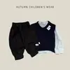 Calça de Moletom Esportiva Lisa para Bebê Menino Primavera e Outono Estilo Coreano Infantil Cintura Elástica com Punho Calça Casual Solta para Bebê
