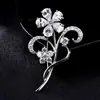 Corsage Atmosférico de Zircônia de Luxo Acessórios de Broche de Alta Qualidade para Mulheres Decoração Simples de Alfinete Fivela de Toalha de Seda Coreana Joia