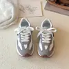 Nuevas Zapatillas Blancas para Niñas 2026 Mariposa Papá Shoes, Malla Transpirable Suela Suave Antideslizantes para Niños Mayores