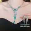 ¡Silueta de Leopardo en Luz Fluida! Collar con Colgante Cuadrado y Lágrima de Leopardo de Circonita, Cadena para Clavícula de Lujo Ligero Nicho, Accesorio de Fiesta de Lujo